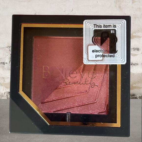 BeBe NWT Cosmetic Bag Bundle - Picture 15 of 16